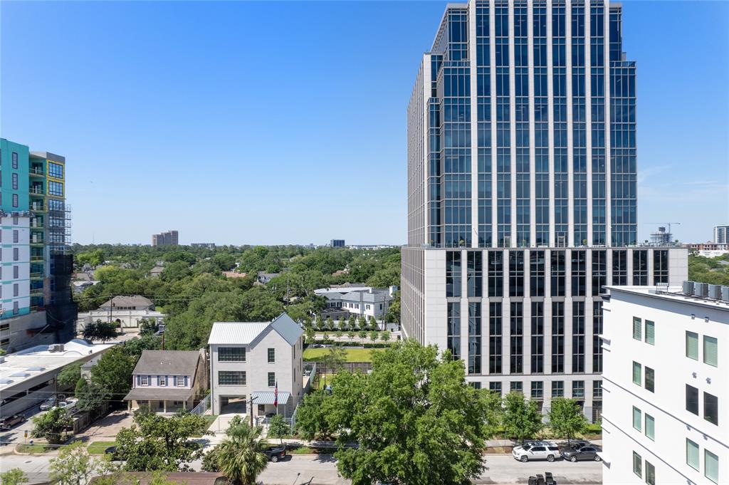 2240 Mimosa Drive #PH-8W, Houston, Texas image 7