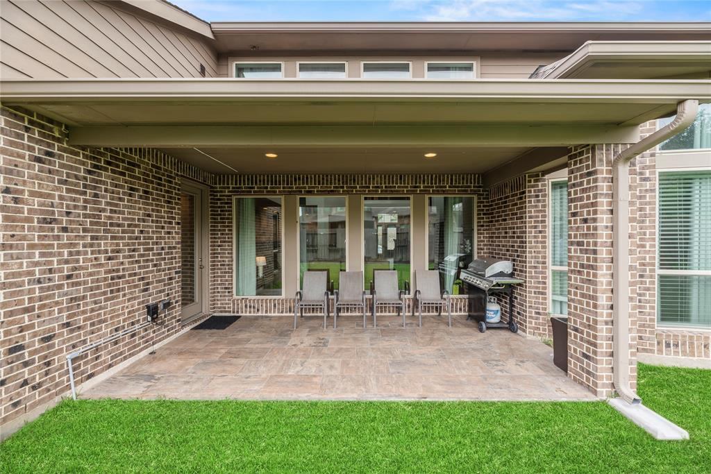 6 Volerran Path Lane, Missouri City, Texas image 43
