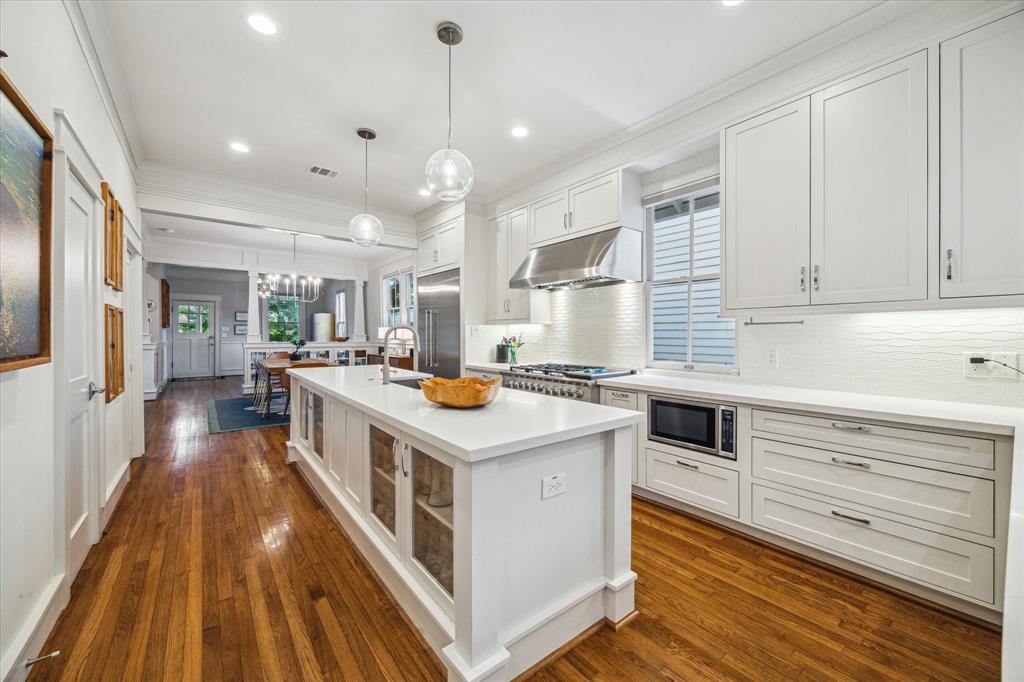 807 Woodland Street, Houston, Texas image 9