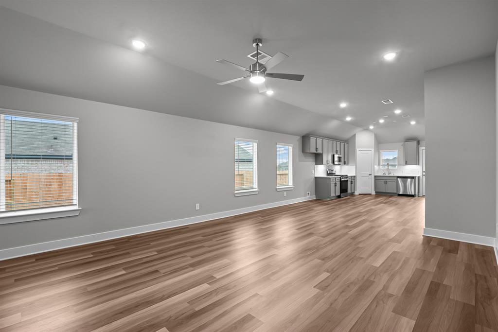 138 Spring Rose Drive, Magnolia, Texas image 12
