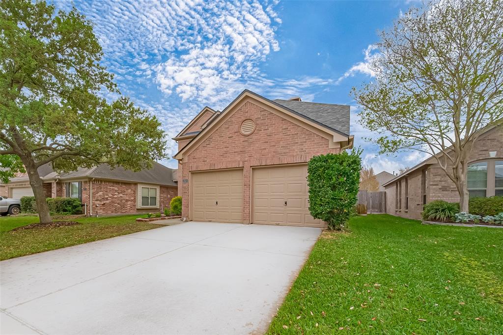 18931 Bluestone Hollow Lane, Tomball, Texas image 6