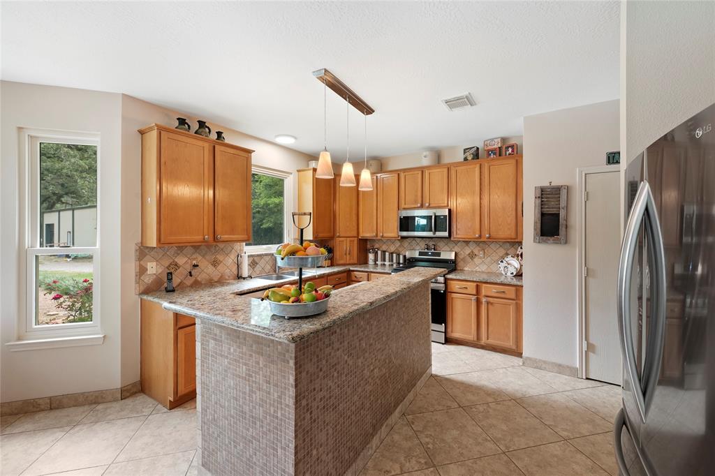 6803 E Treaschwig Road, Spring, Texas image 15