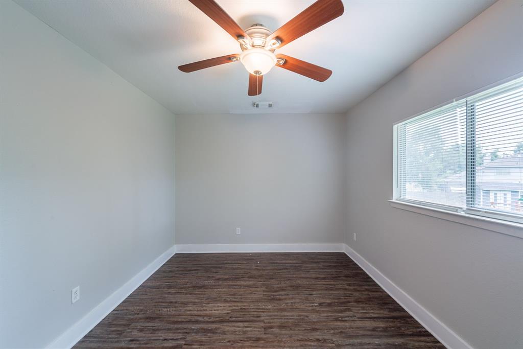 447 Vane Way, Crosby, Texas image 23