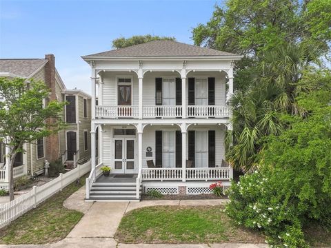Photo of 1808 Avenue K, Galveston, TX 77550 (MLS # 74217585)