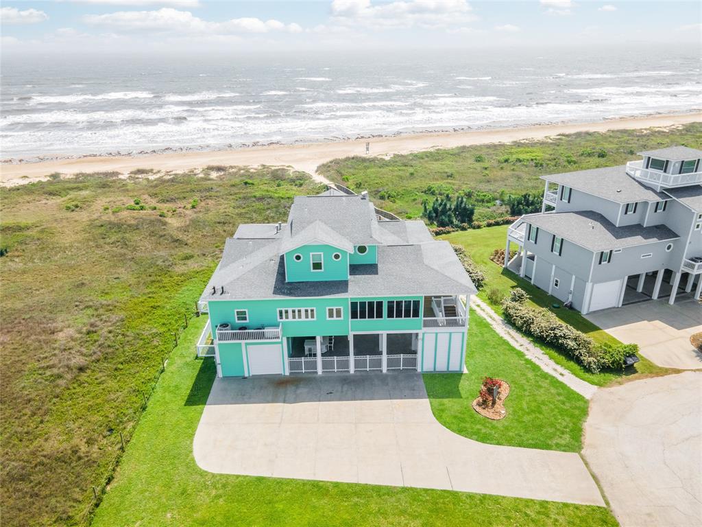 4056 Biscayne Beach Road, Port Bolivar, Texas image 1
