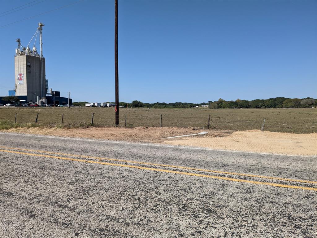 TBD I10 Frontage Rd Road, Weimar, Texas image 8