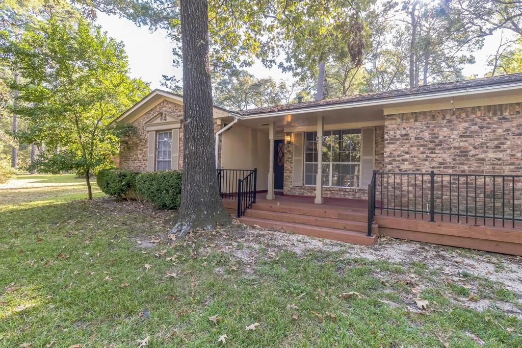 3803 Summer Lane, Huntsville, Texas image 4