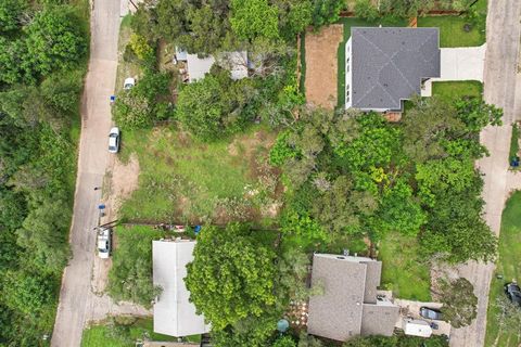 Vacant Land For Sale - 11112 Oak Street<br/> Jonestown, TX 78645