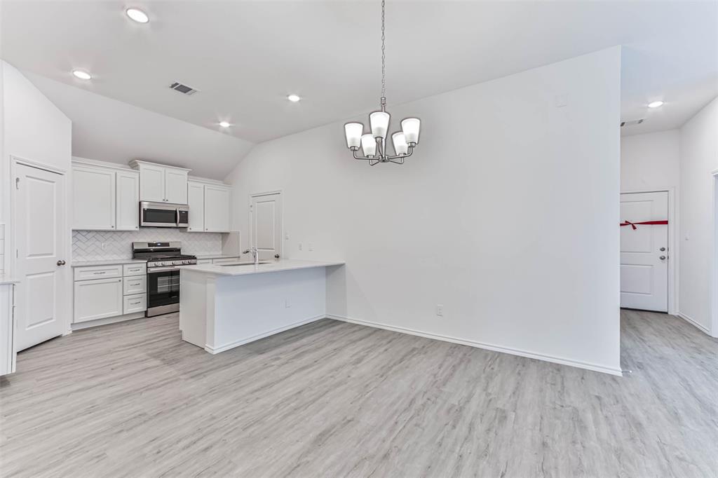106 County Road 51030, Cleveland, Texas image 10
