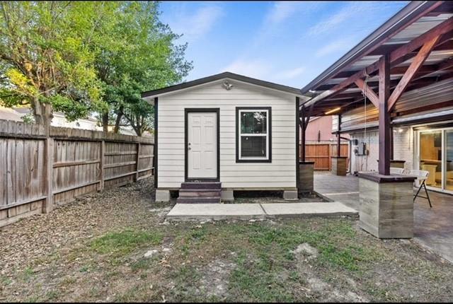 235 Taranto Lane, Houston, Texas image 16