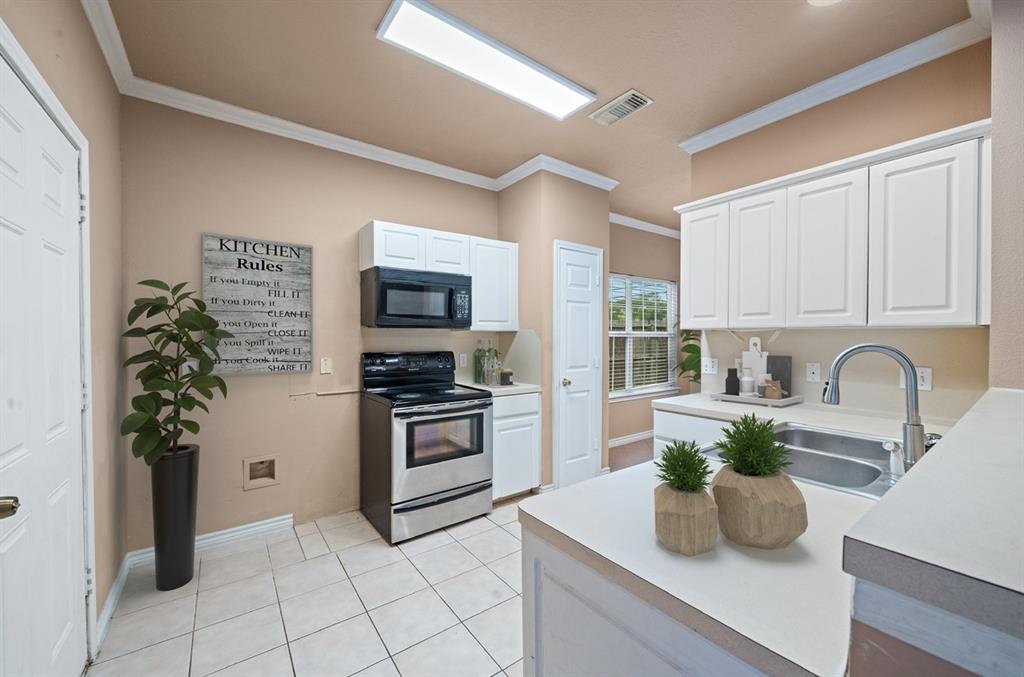 9838 Fuqua Street, Houston, Texas image 11