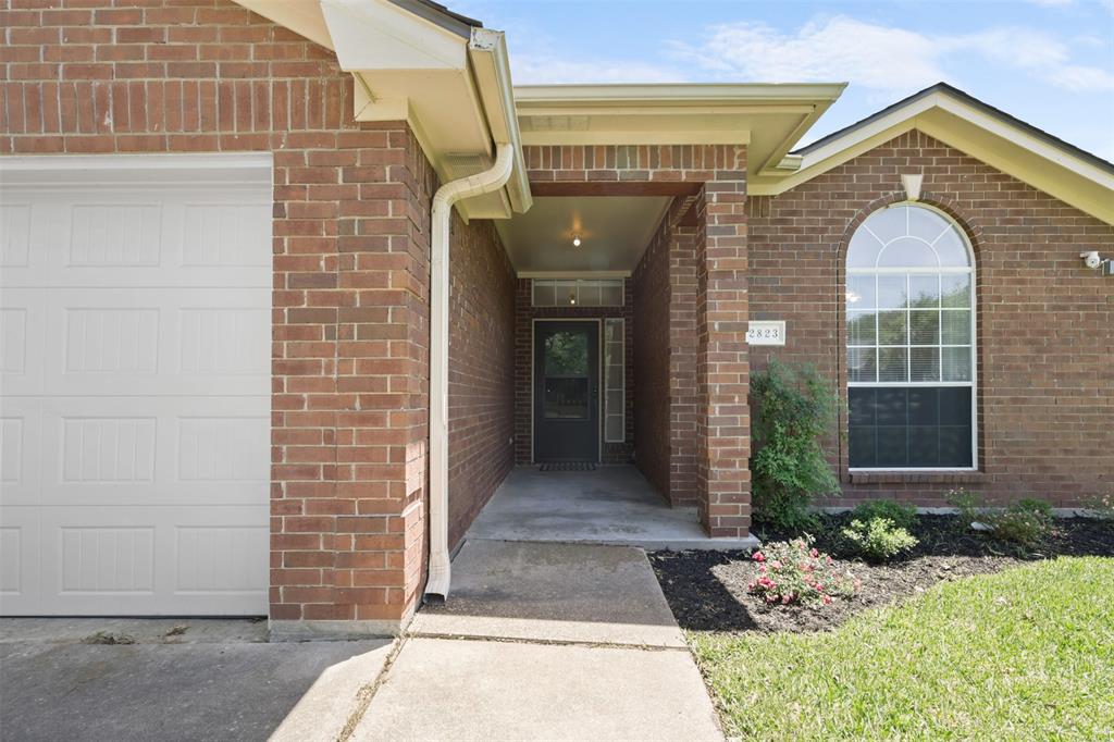 2823 Brandywine Circle, Bryan, Texas image 3