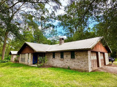 A home in Vidor