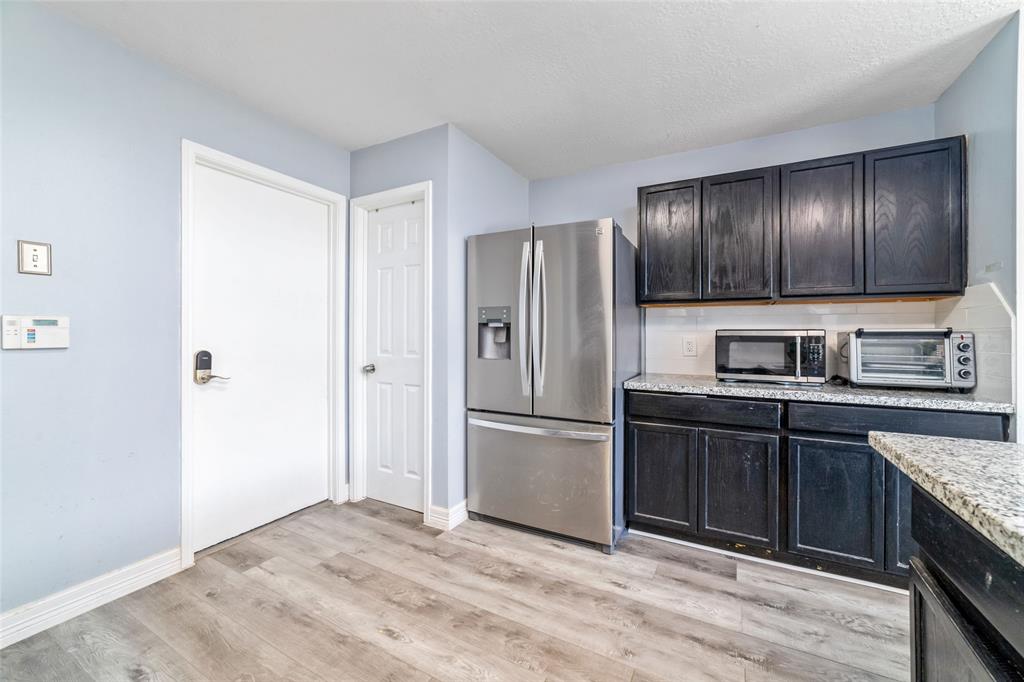 10207 Revelstoke Drive, Houston, Texas image 11