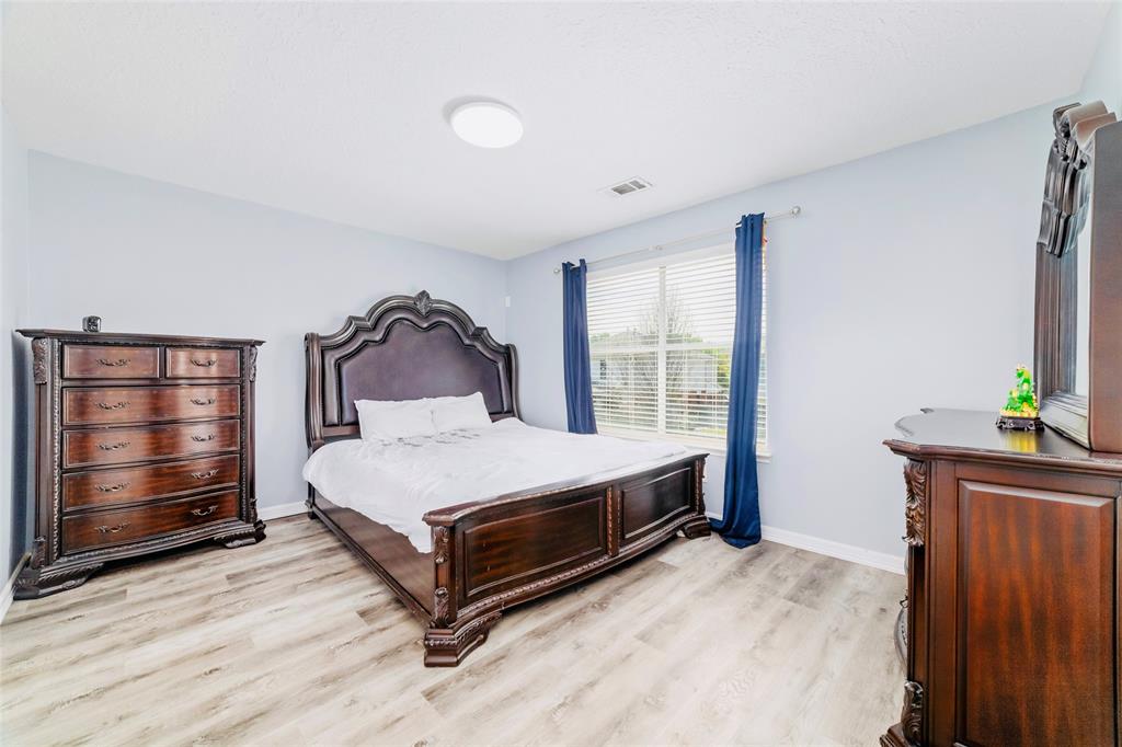 10207 Revelstoke Drive, Houston, Texas image 13