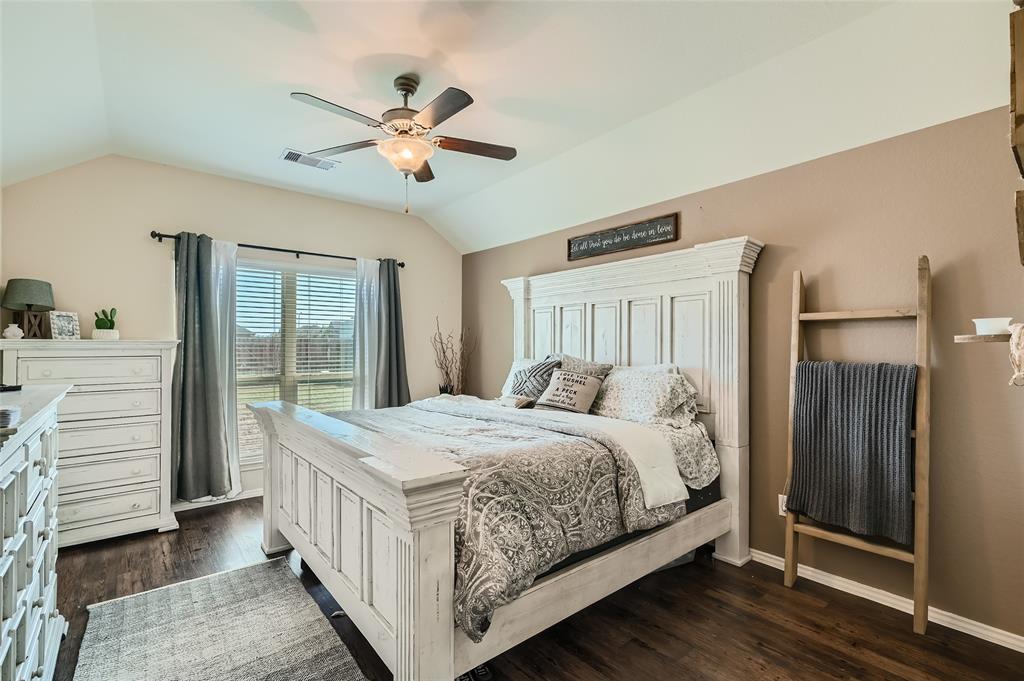 430 Branch Oak Court, La Marque, Texas image 7
