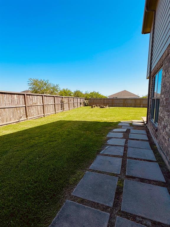 430 Branch Oak Court, La Marque, Texas image 14