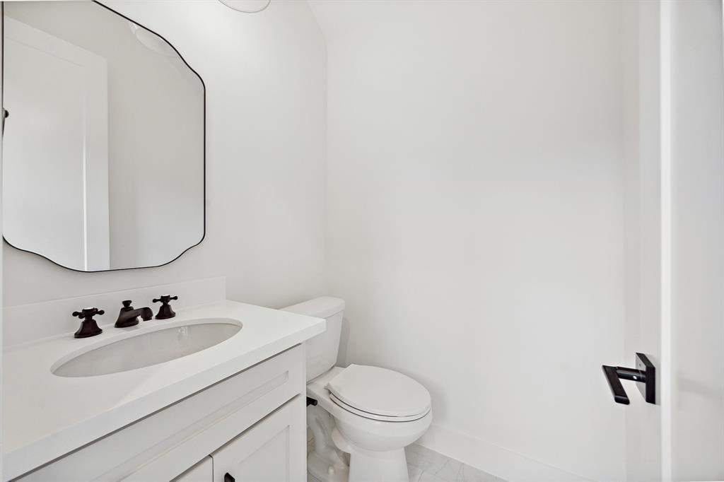 1203 E 27th Street, Houston, Texas image 7