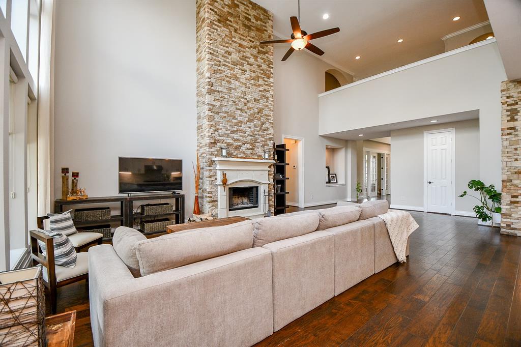 9902 Terrance Springs Lane, Katy, Texas image 10
