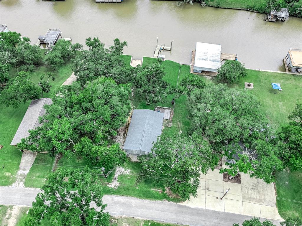 134 Private Road 652, Sargent, Texas image 40