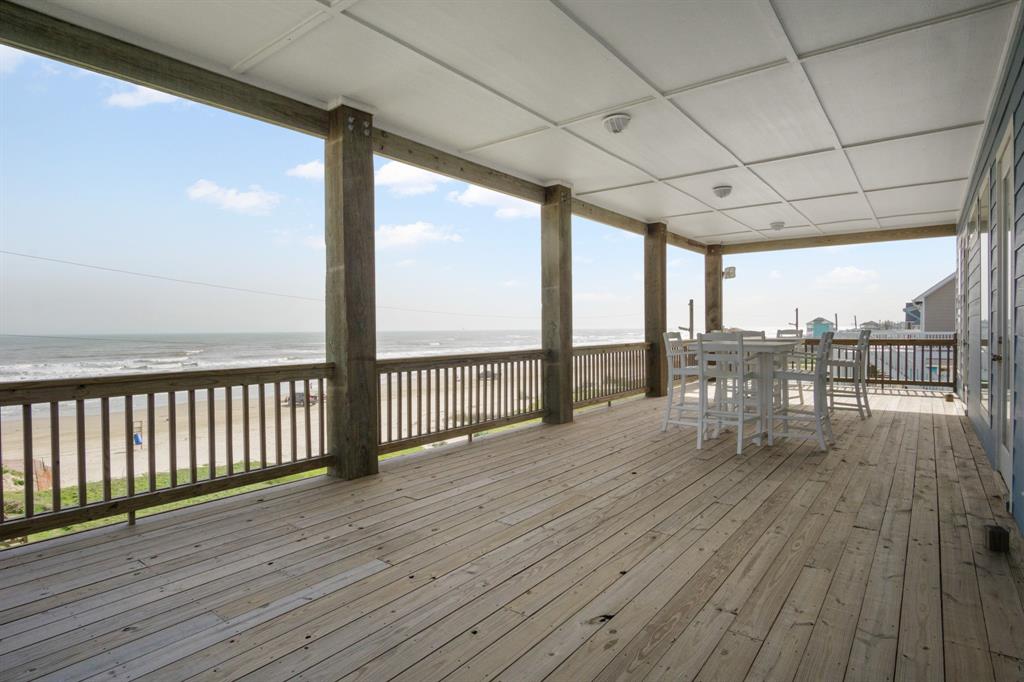 2635 Holiday Drive, Crystal Beach, Texas image 24