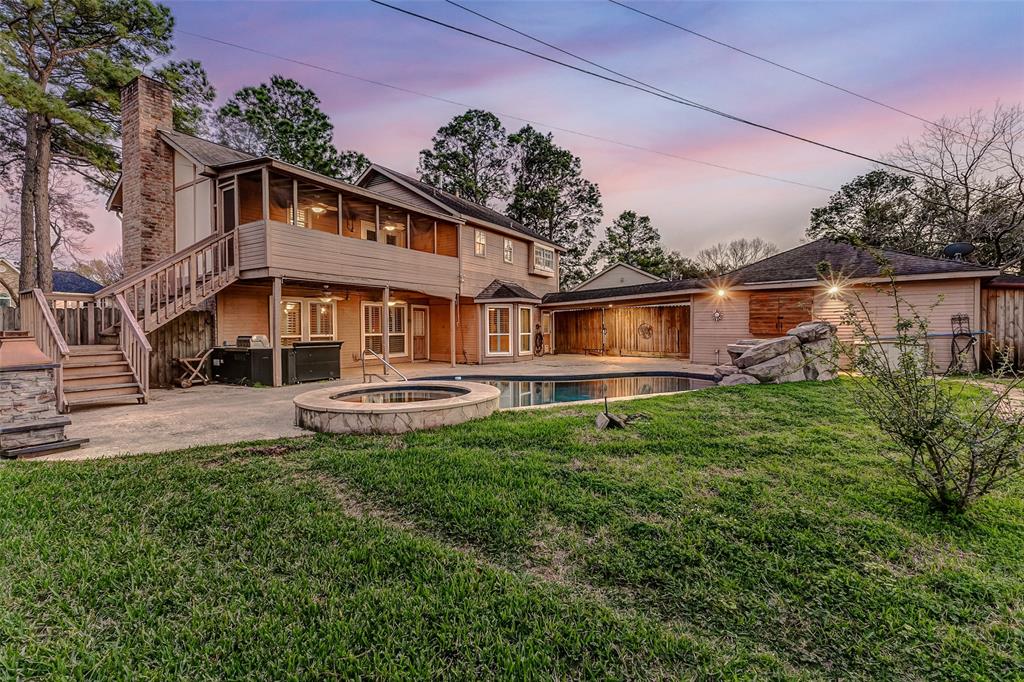 property-search 3 7715 Oakwood Lakes Drive
