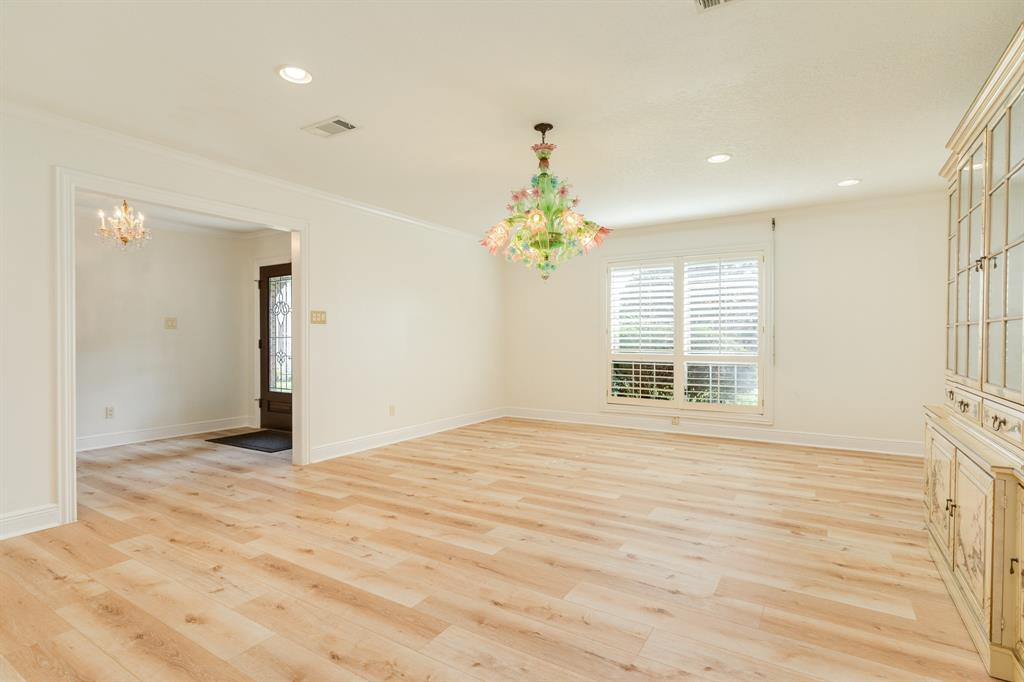 2610 Gerol Court, Galveston, Texas image 5