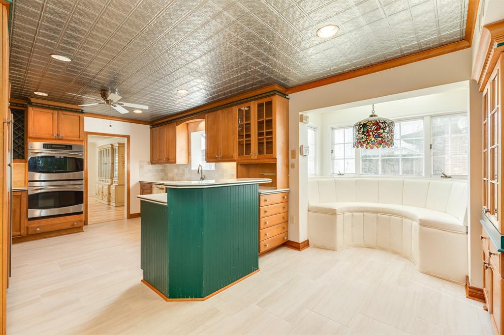 2610 Gerol Court, Galveston, Texas image 12