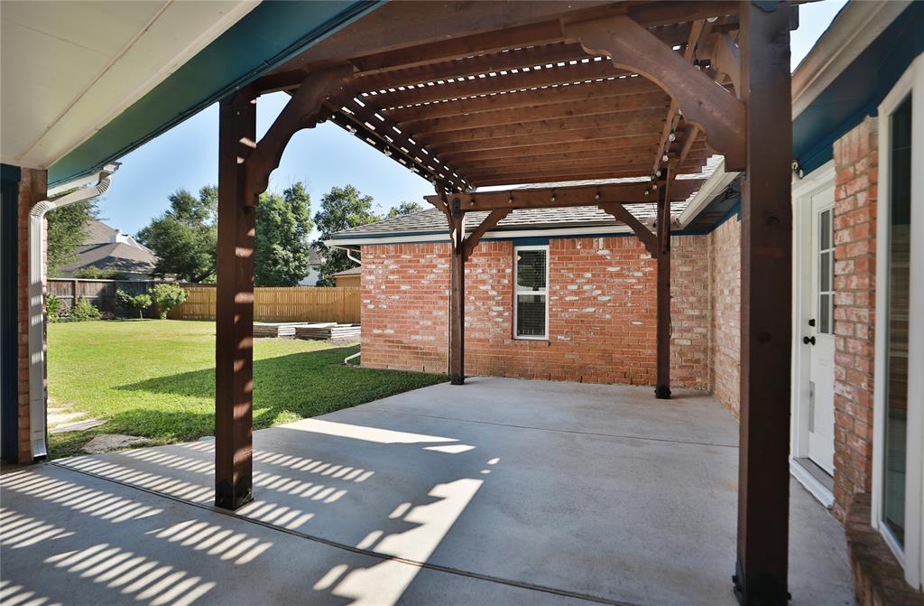 15322 Glamorgan Drive, Jersey Village, Texas image 37