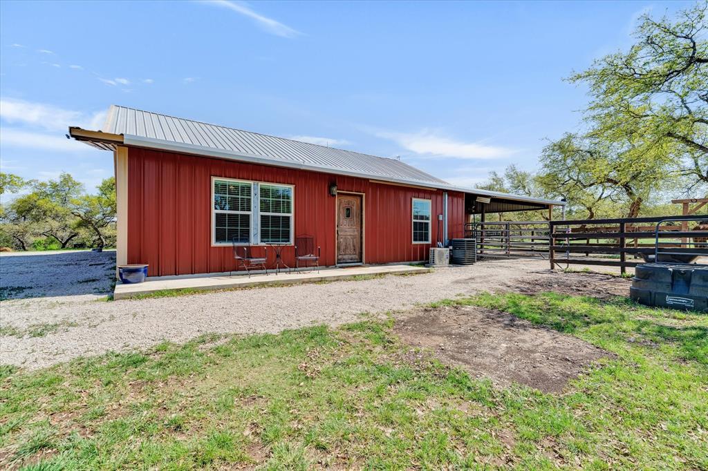 1496 Logans Way Way, Blanco, Texas image 29