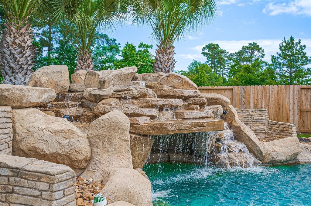 6 Sagamore Ridge Place, Spring, Texas image 39
