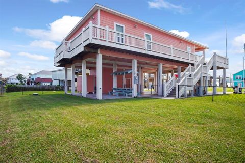 A home in Crystal Beach