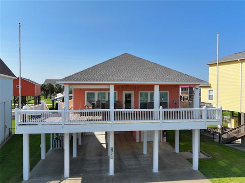 A home in Crystal Beach