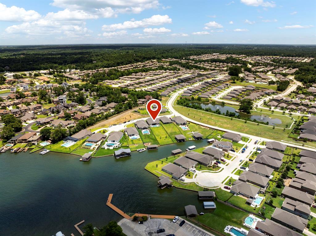 12211 Grey Plover Court, Conroe, Texas image 9