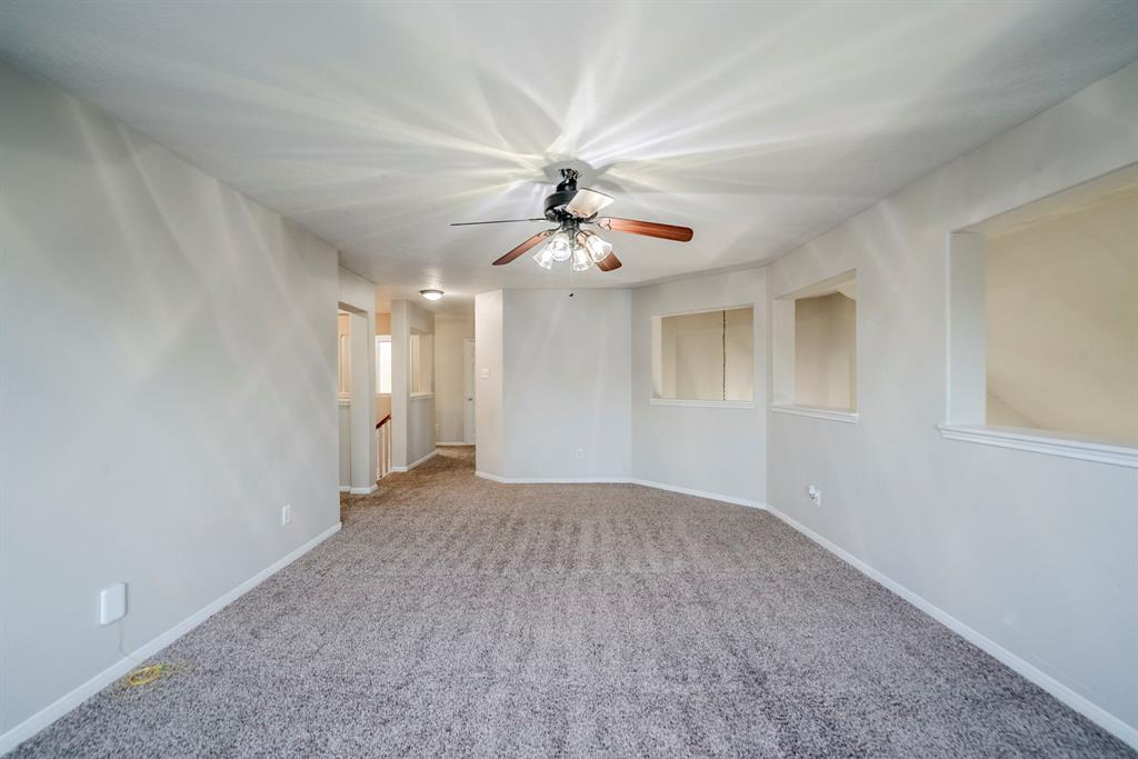 8826 Silver Yacht Drive, Humble, Texas image 23