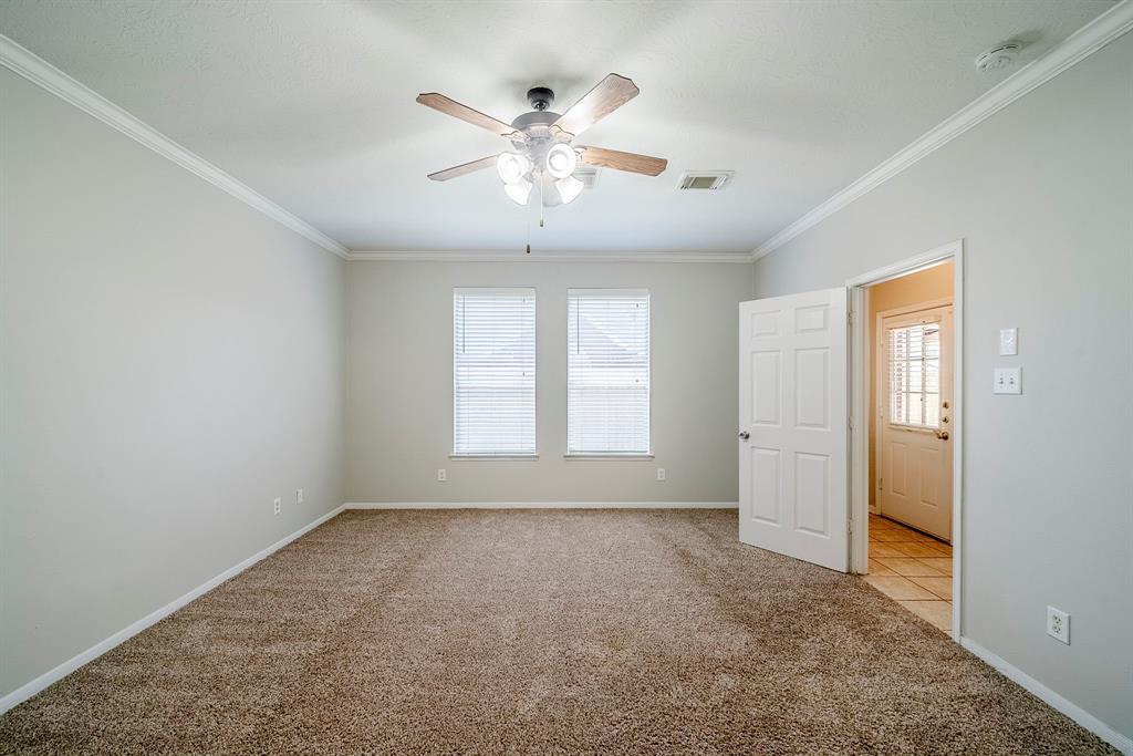 8826 Silver Yacht Drive, Humble, Texas image 17