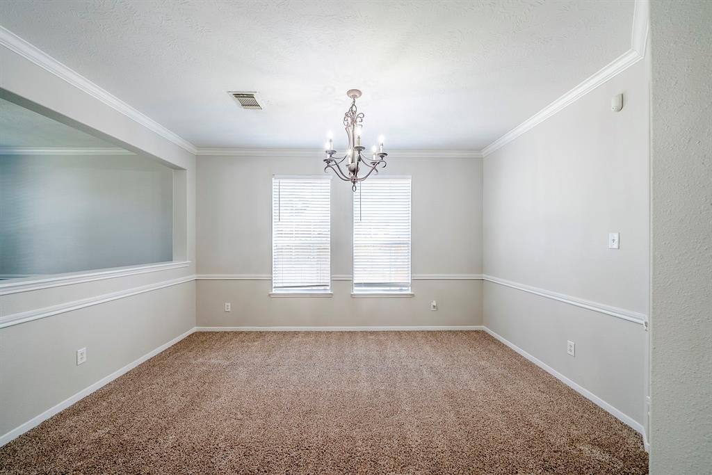 8826 Silver Yacht Drive, Humble, Texas image 5