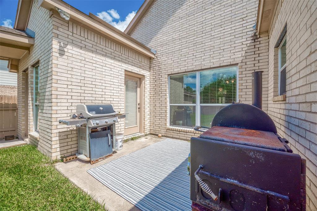 11410 Starlight Bay Street, Pearland, Texas image 33