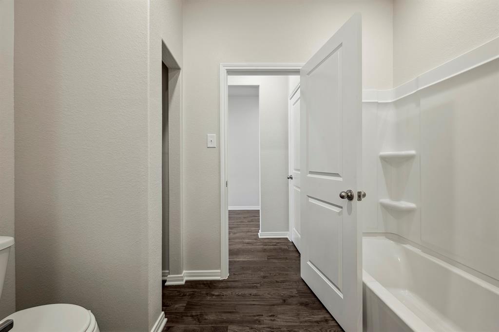 10399 Red Cardinal Drive, Cleveland, Texas image 9