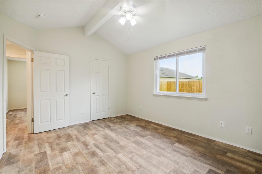 7156 Village Lake Drive, Cypress, Texas image 12