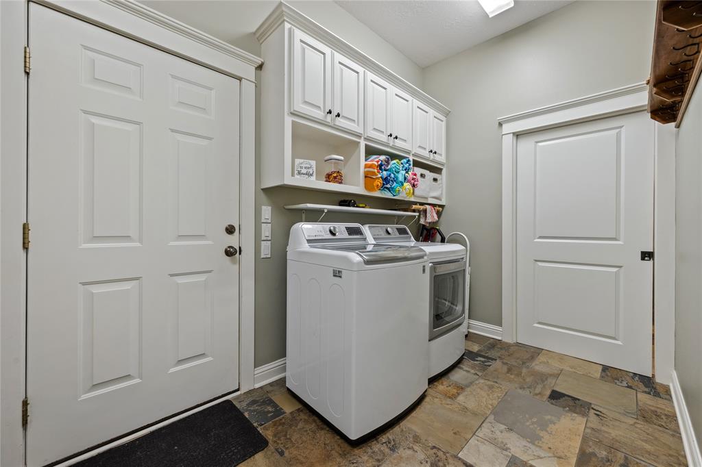 101 Oak Arbor Lane, Coldspring, Texas image 30