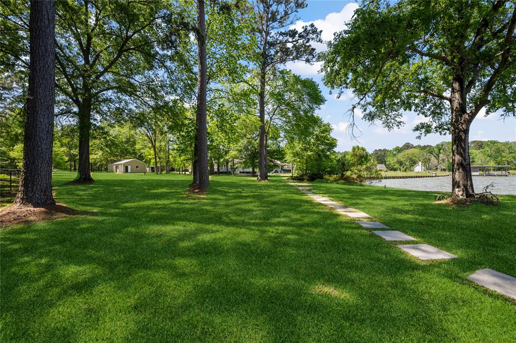101 Oak Arbor Lane, Coldspring, Texas image 16