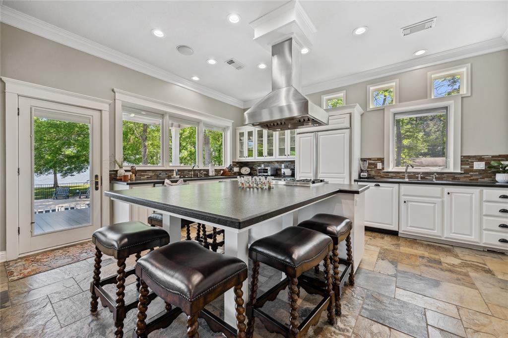 101 Oak Arbor Lane, Coldspring, Texas image 25