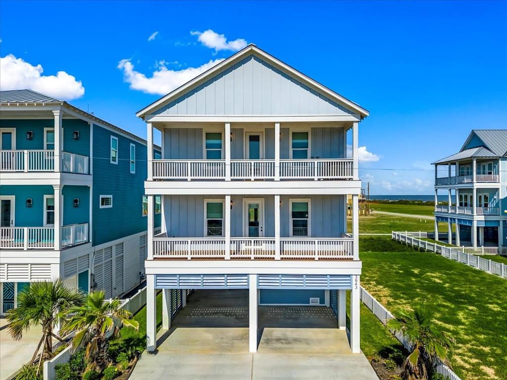 3843 Ohana Ln Lane, Galveston, Texas image 1