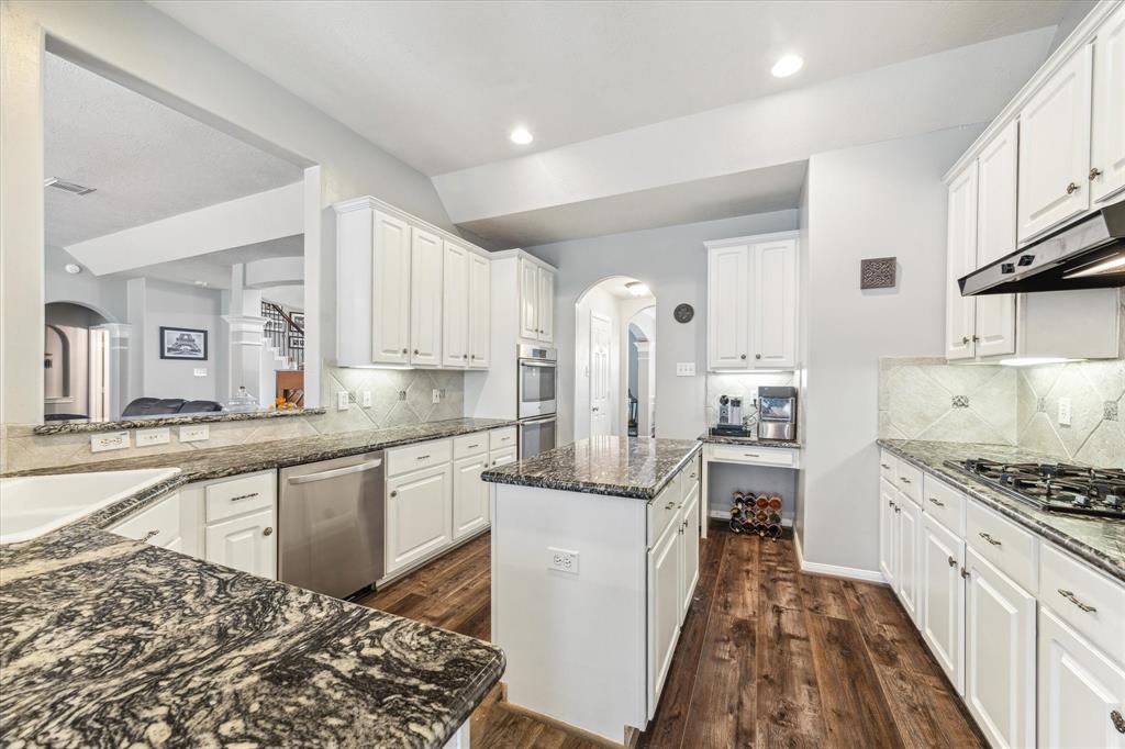 31415 Rigel Court, Tomball, Texas image 9