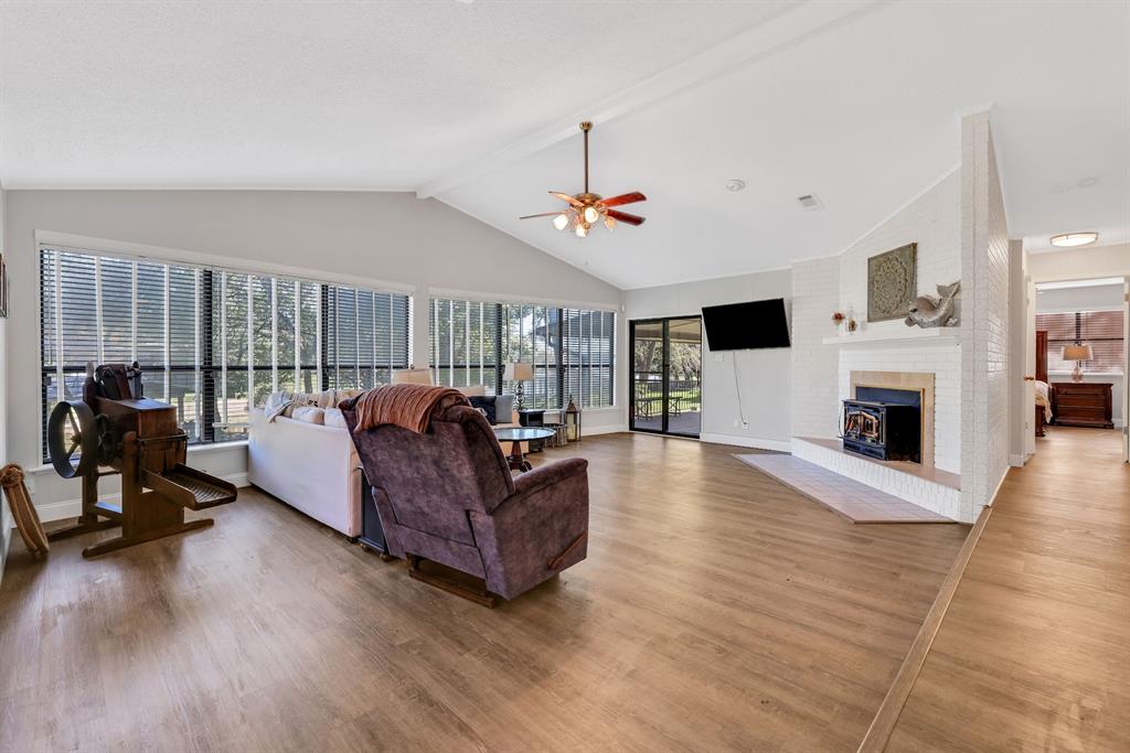 148 S Oak Bluff Street, Trinity, Texas image 5
