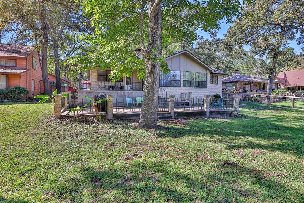 148 S Oak Bluff Street, Trinity, Texas image 40