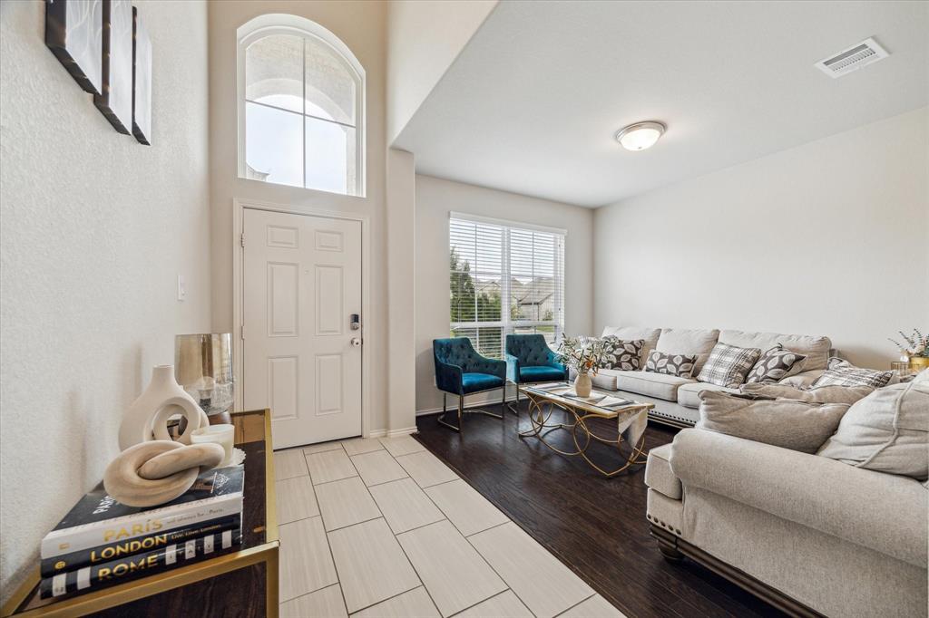 2208 Blackhawk Ridge Lane