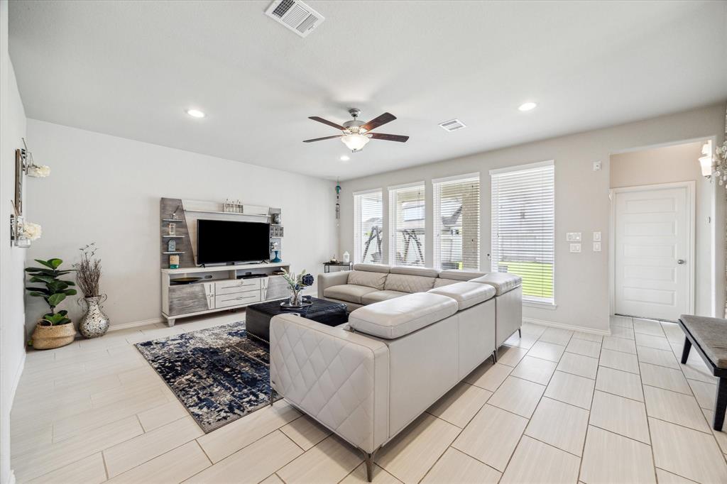 2208 Blackhawk Ridge Lane