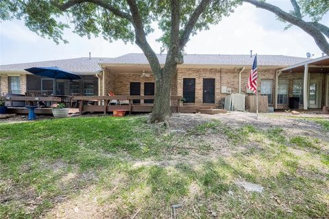 A home in Pearland